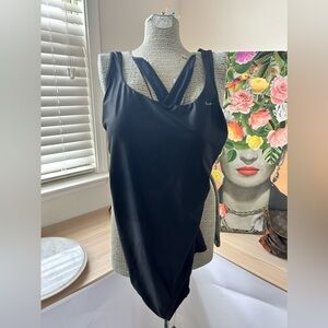 Nike one-piece HydraStrong, Black _ Size XL